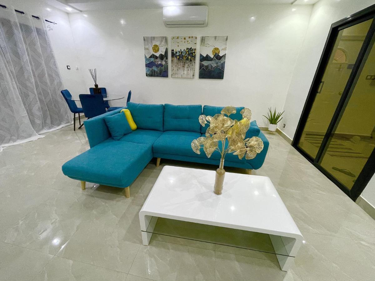 Room In Apartment - Quiet Room In Residence No69 داكاغْ المظهر الخارجي الصورة