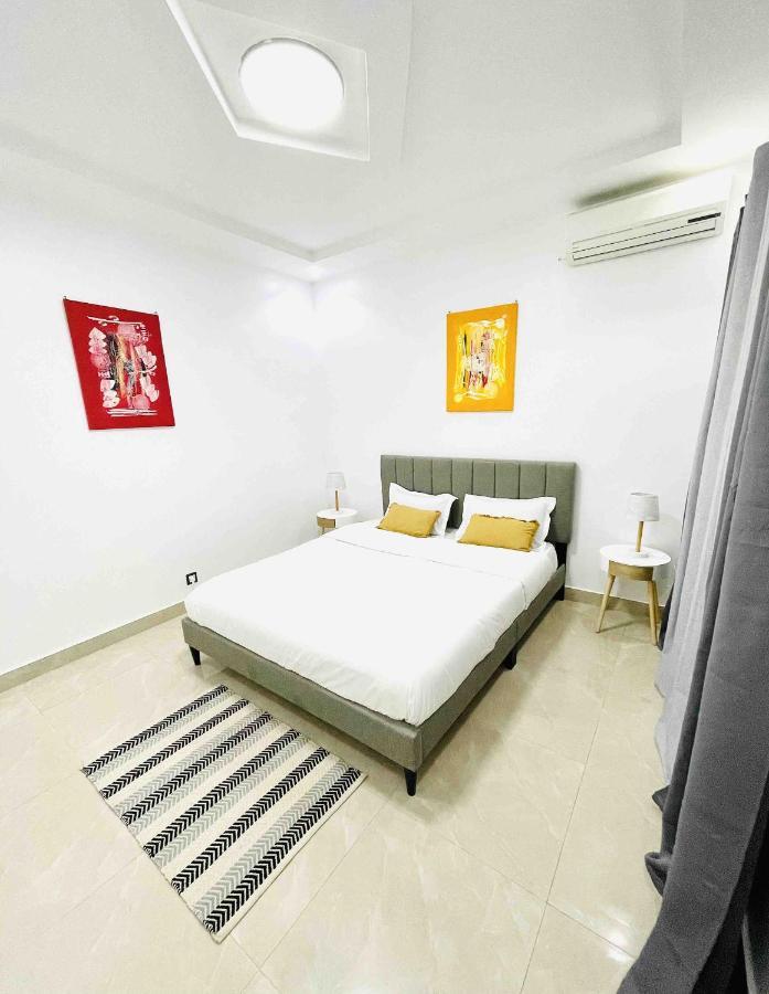 Room In Apartment - Quiet Room In Residence No69 داكاغْ المظهر الخارجي الصورة
